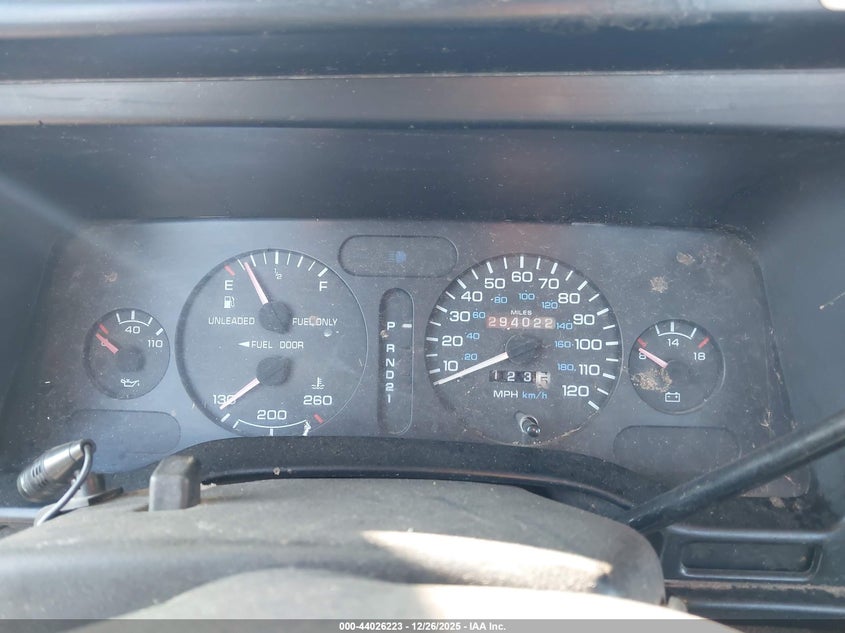 1994 Dodge Ram 2500 VIN: 1B7JC26Z1RS525261 Lot: 44026223