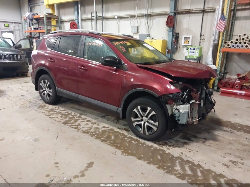 2T3BFREV0JW812914 2018 Toyota Rav4 Le auction photo 1