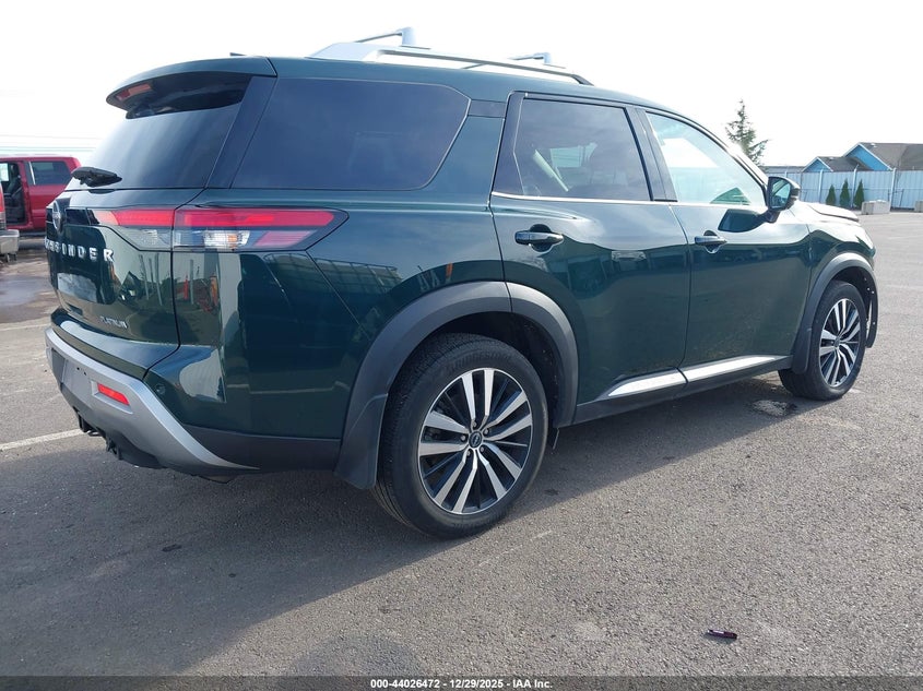 2023 Nissan Pathfinder Platinum Fwd