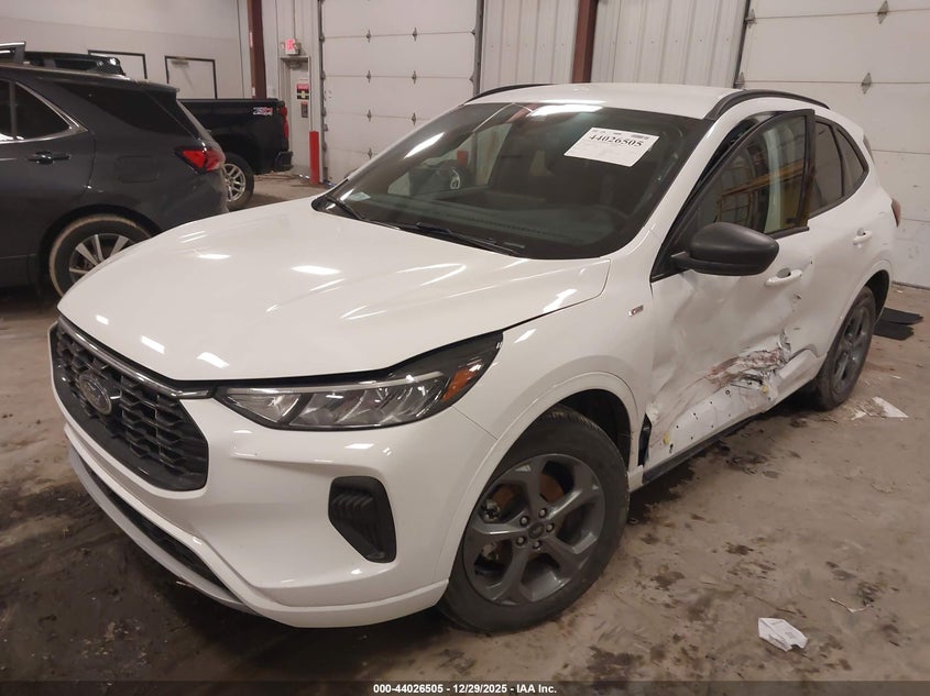 2023 Ford Escape St-Line