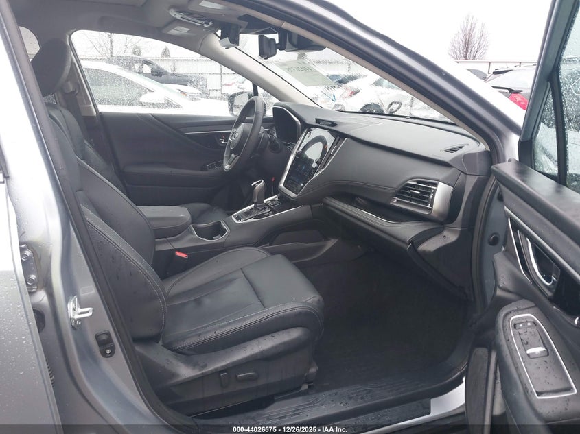 2024 Subaru Outback Touring