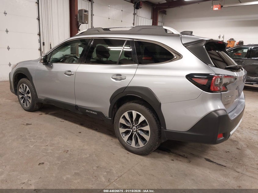 2024 Subaru Outback Touring