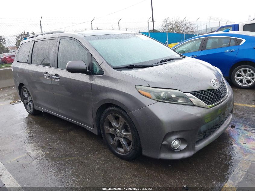2015 Toyota Sienna