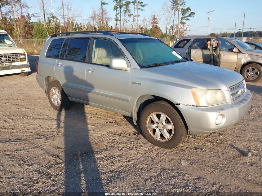 JTEGF21A330098439 2003 Toyota Highlander Limited V6 auction photo 1