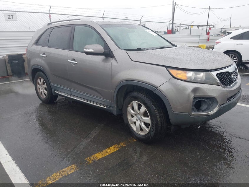 5XYKT3A69DG406590 2013 Kia Sorento Lx auction photo 1