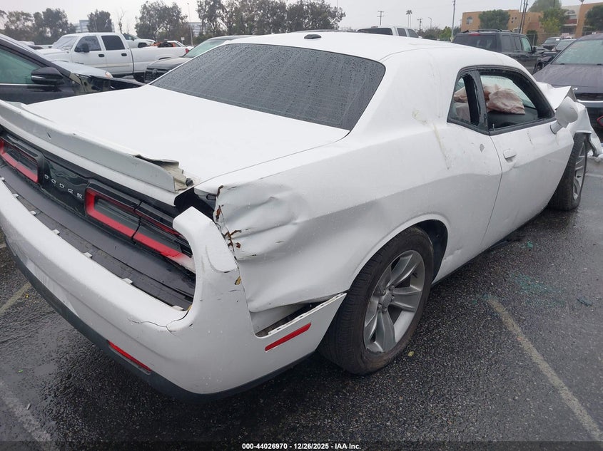 VIN 2C3CDZAG5KH694172 2019 DODGE CHALLENGER SXT