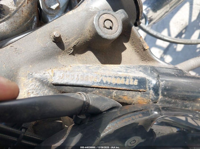 2000 Harley-Davidson Fxstd VIN: 1HD1BSY67YY066186 Lot: 44026995