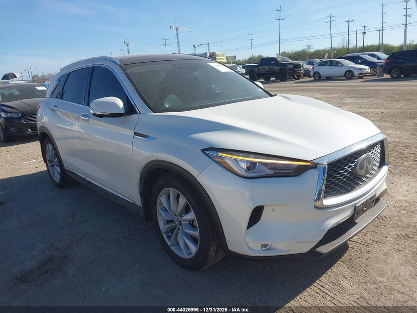 3PCAJ5M39KF126915 2019 Infiniti Qx50 Essential auction photo 1