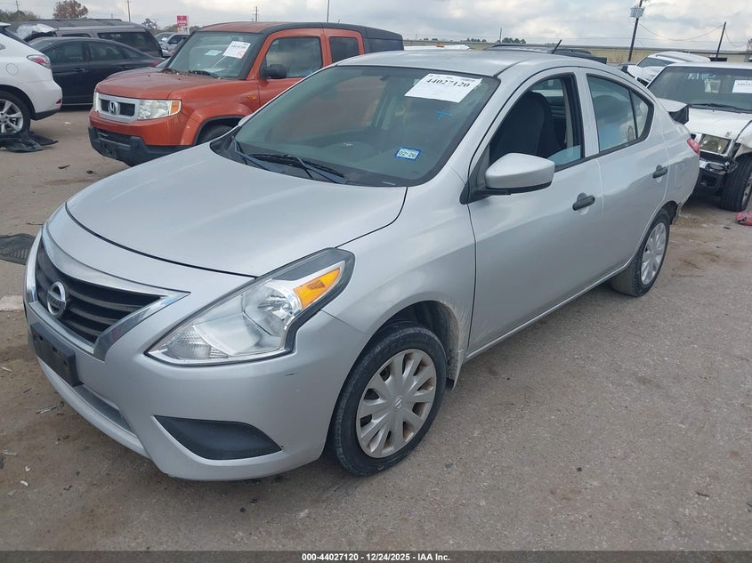 2017 Nissan Versa 1.6 S
