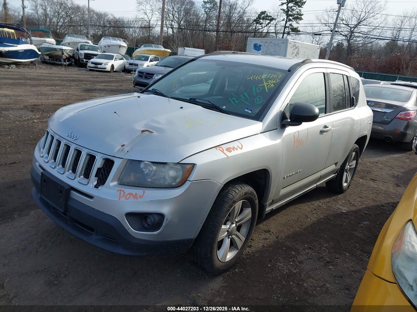 2014 JEEP COMPASS auction photo 2