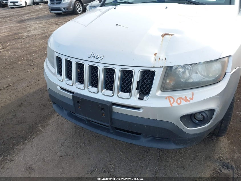 2014 JEEP COMPASS auction photo 6