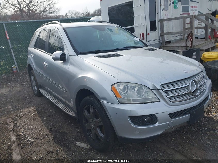 4JGBB86E27A287975 2007 Mercedes-Benz Ml 350 4Matic auction photo 1