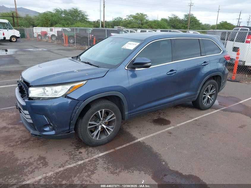 2017 Toyota Highlander Le