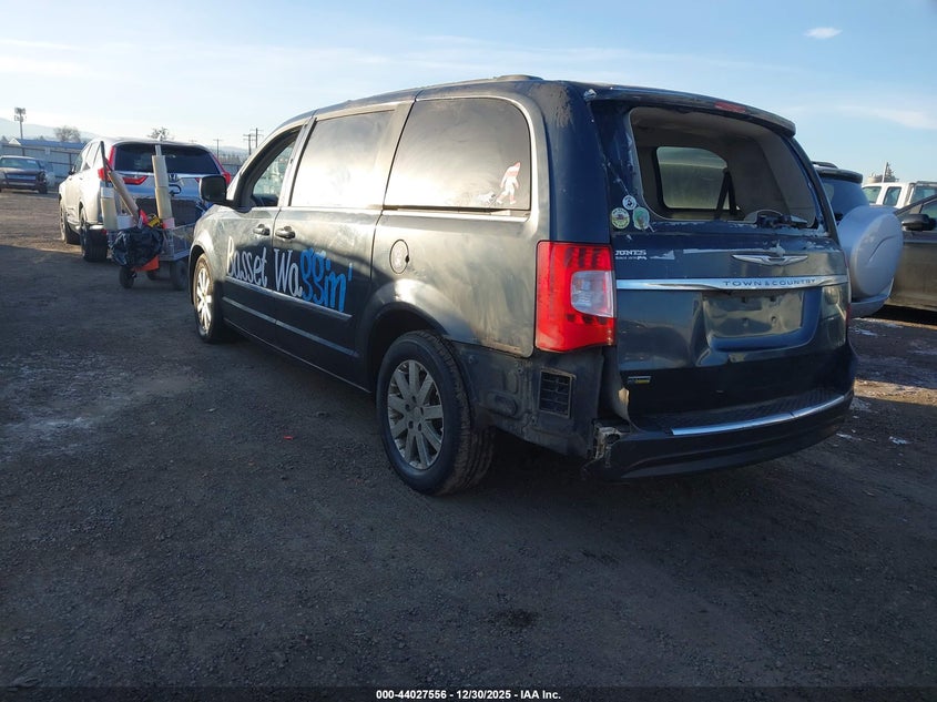 2013 Chrysler Town & Country Touring
