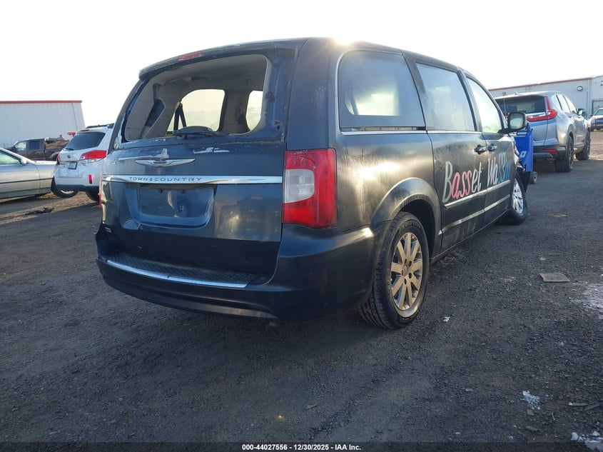 2013 Chrysler Town & Country Touring
