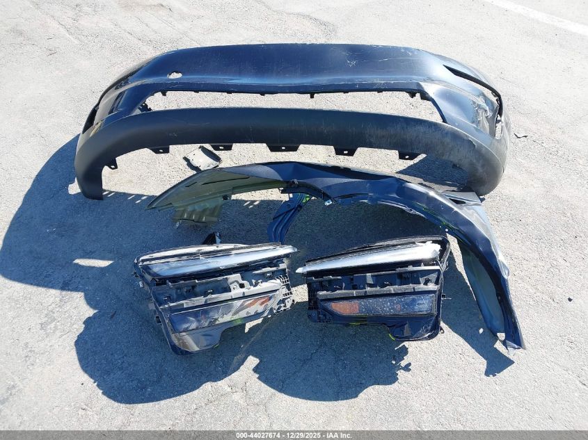 2026 Tesla Model Y - 7SAYGDEE3TF419852