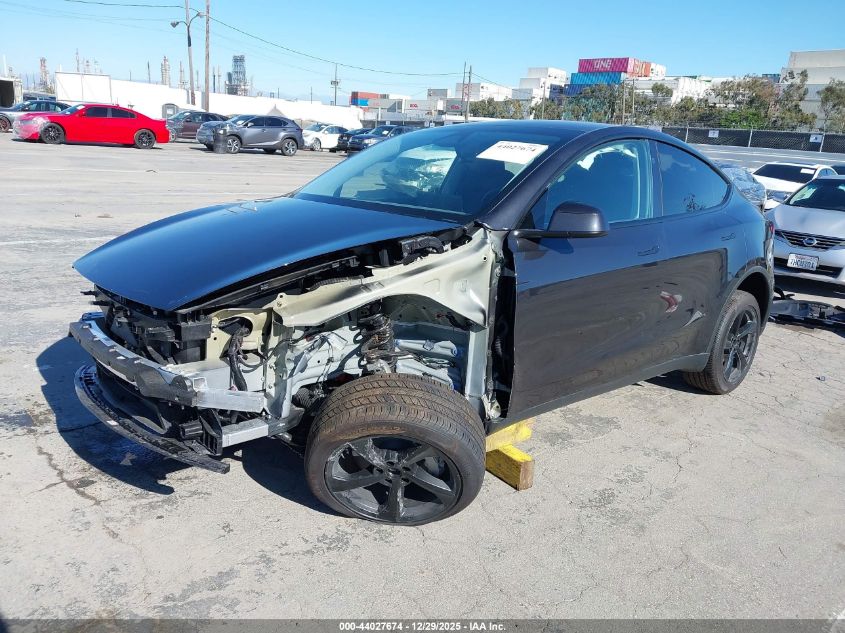 2026 Tesla Model Y - 7SAYGDEE3TF419852