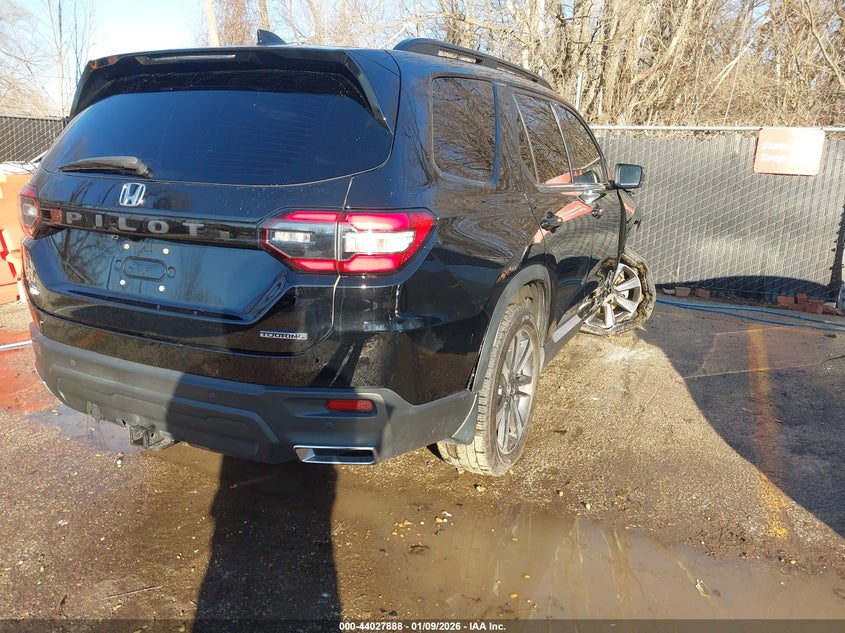 2024 Honda Pilot Touring