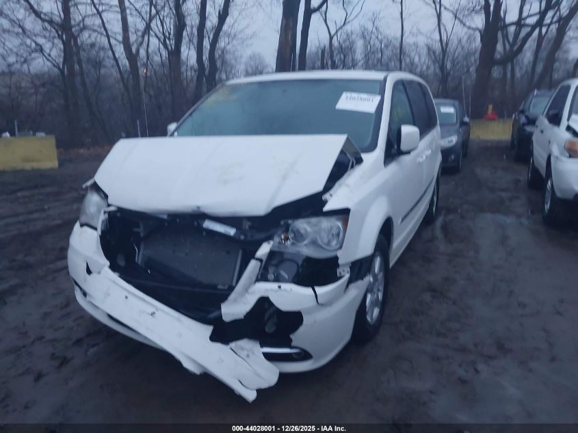 2012 Chrysler Town & Country Touring
