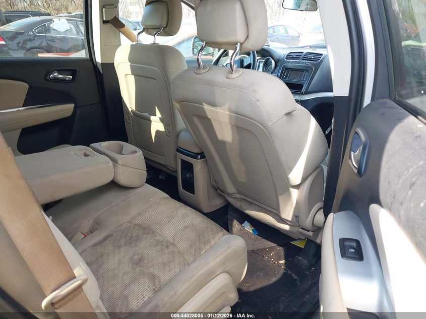 2013 DODGE JOURNEY auction photo 8