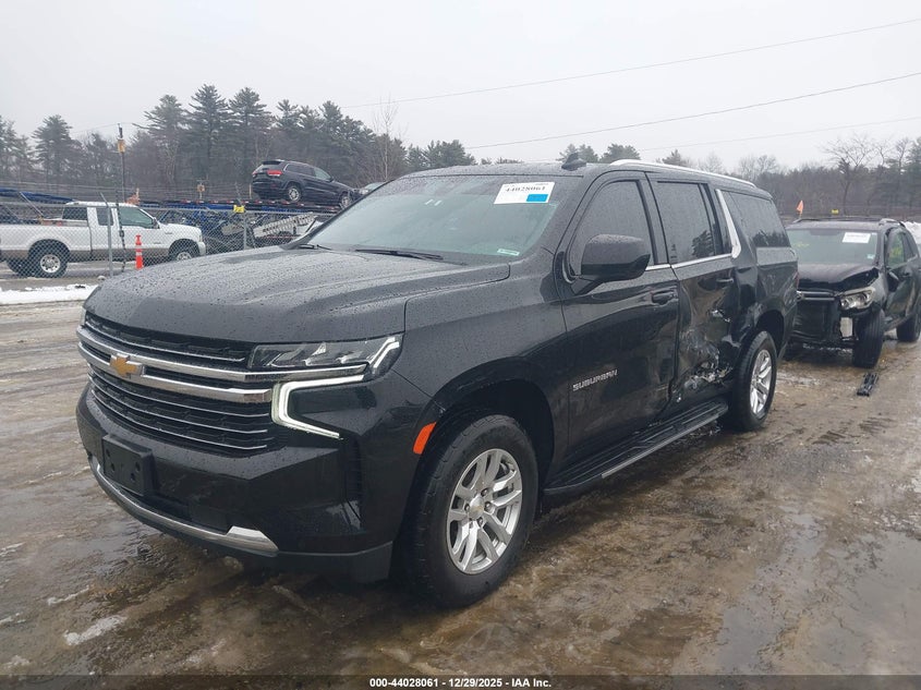 2022 Chevrolet Suburban 4Wd Lt