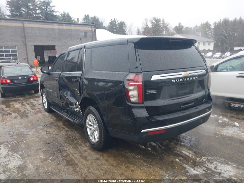 2022 Chevrolet Suburban 4Wd Lt