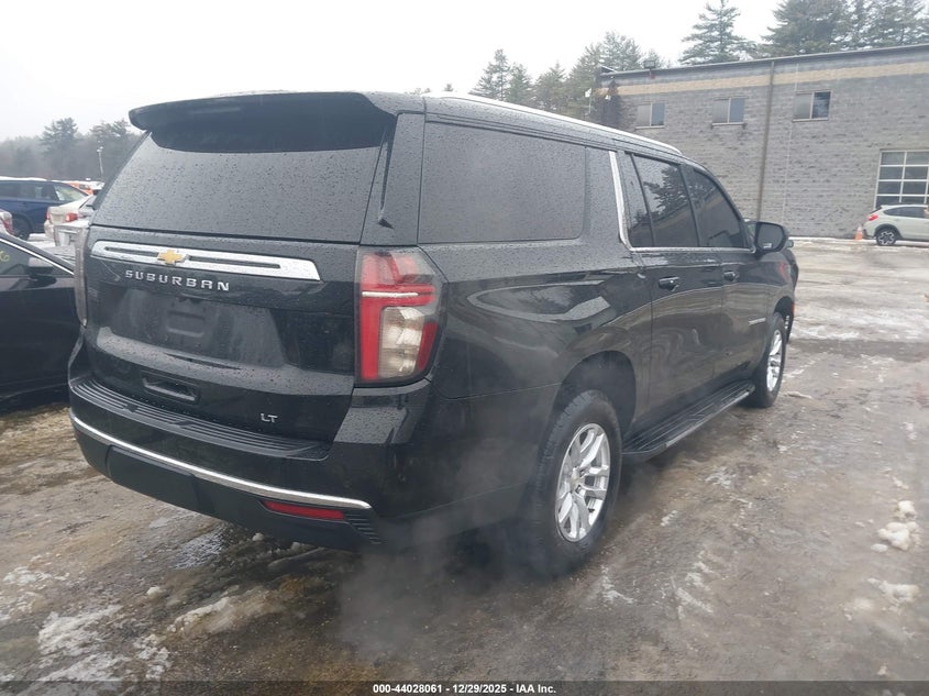 2022 Chevrolet Suburban 4Wd Lt