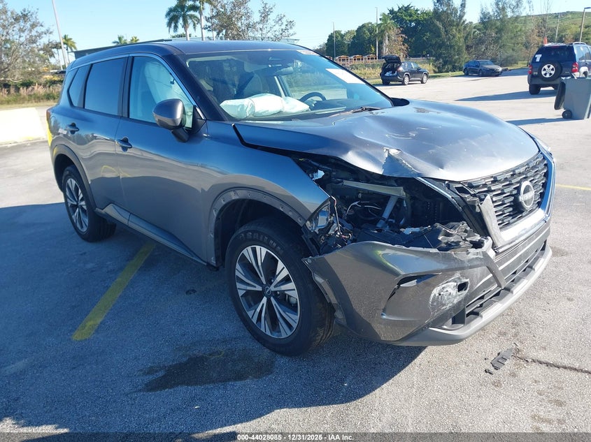 5N1BT3BA3PC929417 2023 Nissan Rogue Sv Fwd auction photo 1