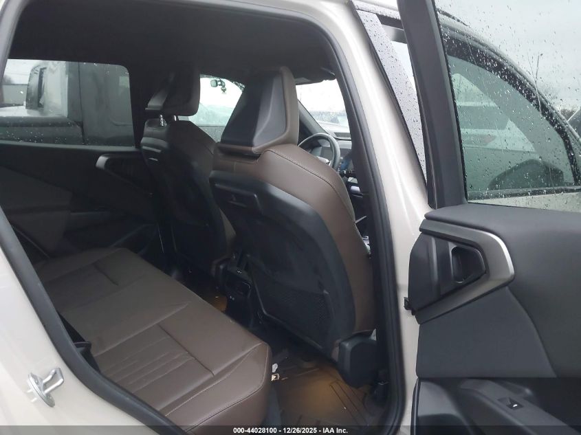 2025 BMW X3 - 5UX53GP0XS9Z10182