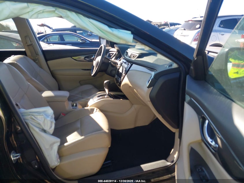 2016 Nissan Rogue Sl