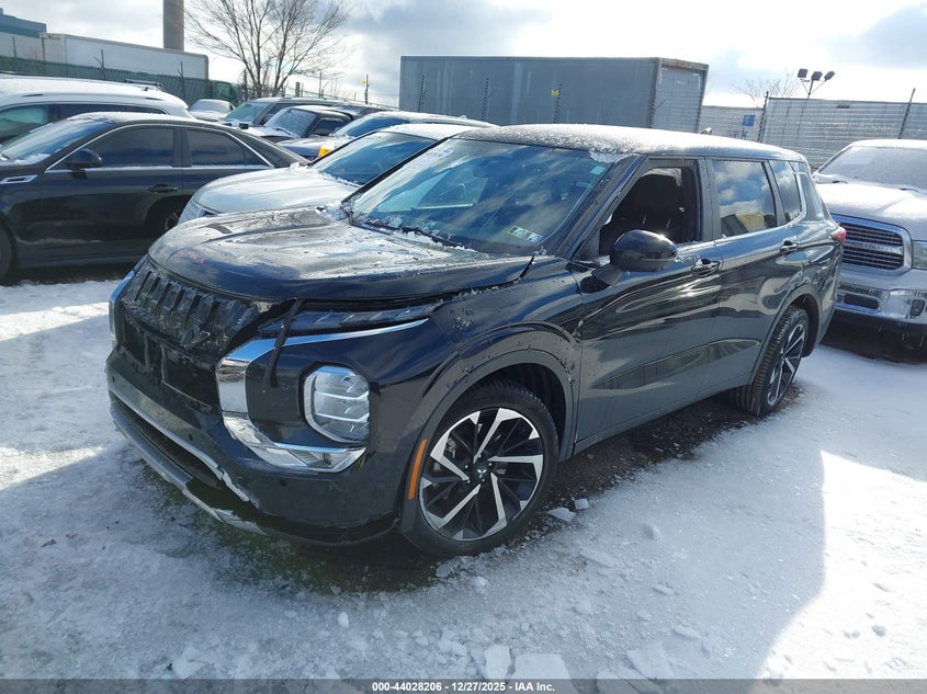 2024 Mitsubishi Outlander Se 2.5 2Wd/Se Black Edition S-Awc/Se Black Edition W/Pano Roof