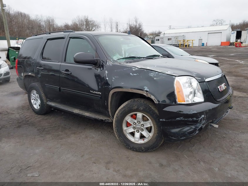 1GKS2CE07BR338849 2011 GMC Yukon Slt auction photo 1