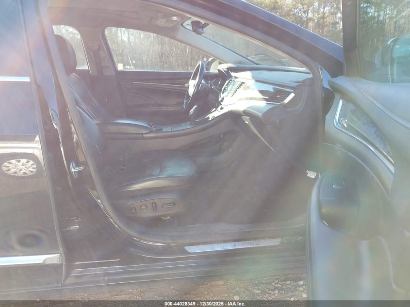 2017 Buick Lacrosse Premium