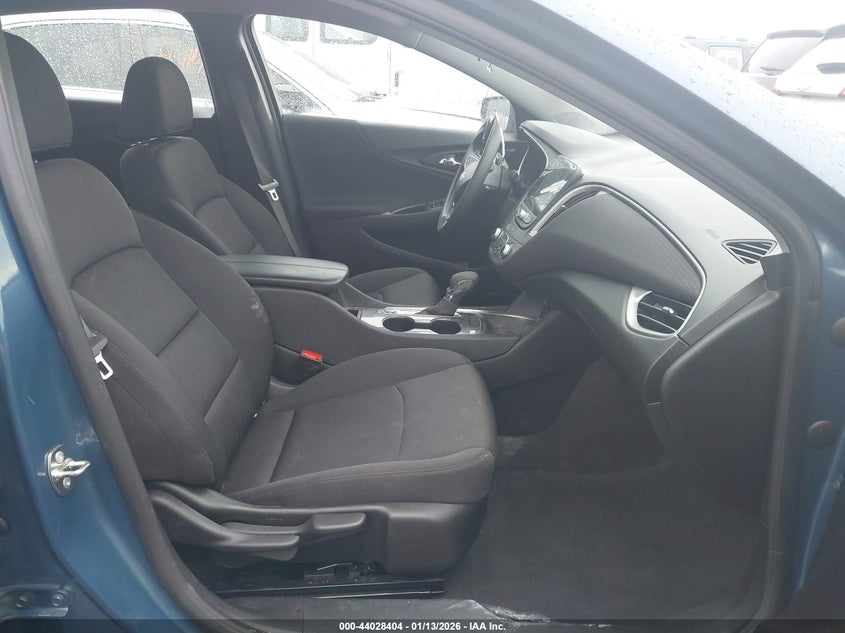 2024 CHEVROLET MALIBU auction photo 5