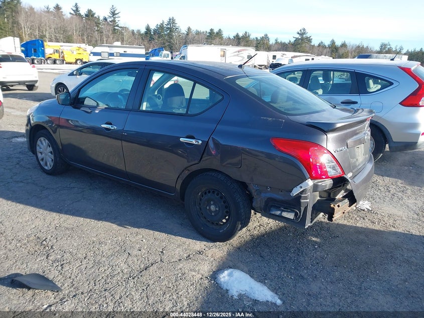 2015 Nissan Versa 1.6 Sv