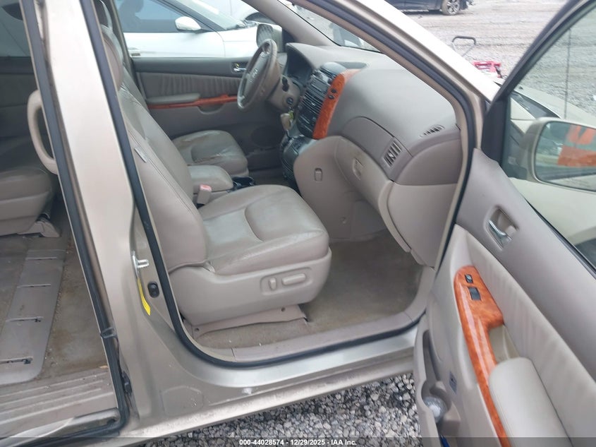 2008 Toyota Sienna Xle