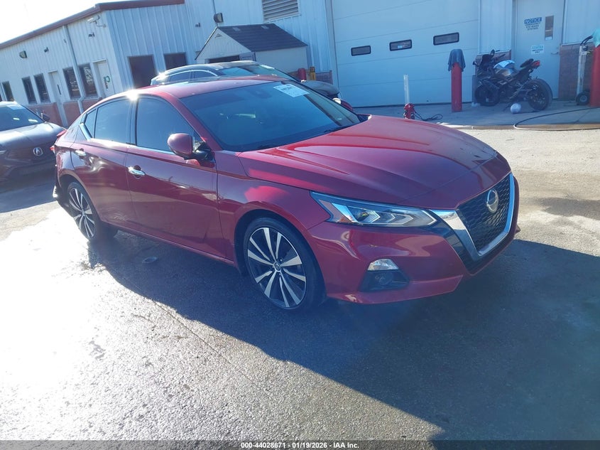 2020 Nissan Altima Platinum Vc-Turbo Fwd