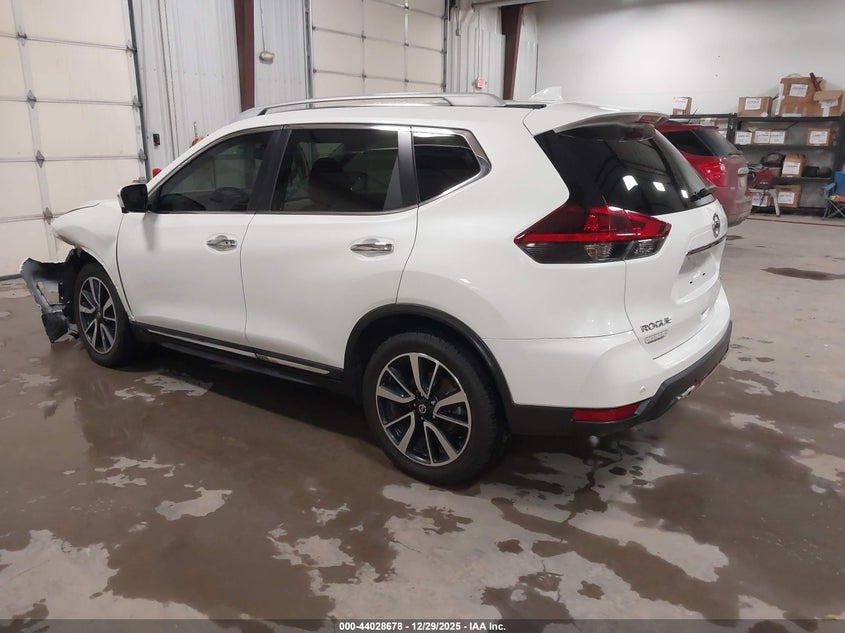 VIN 5N1AT2MT4LC700095 2020 NISSAN ROGUE SL FWD