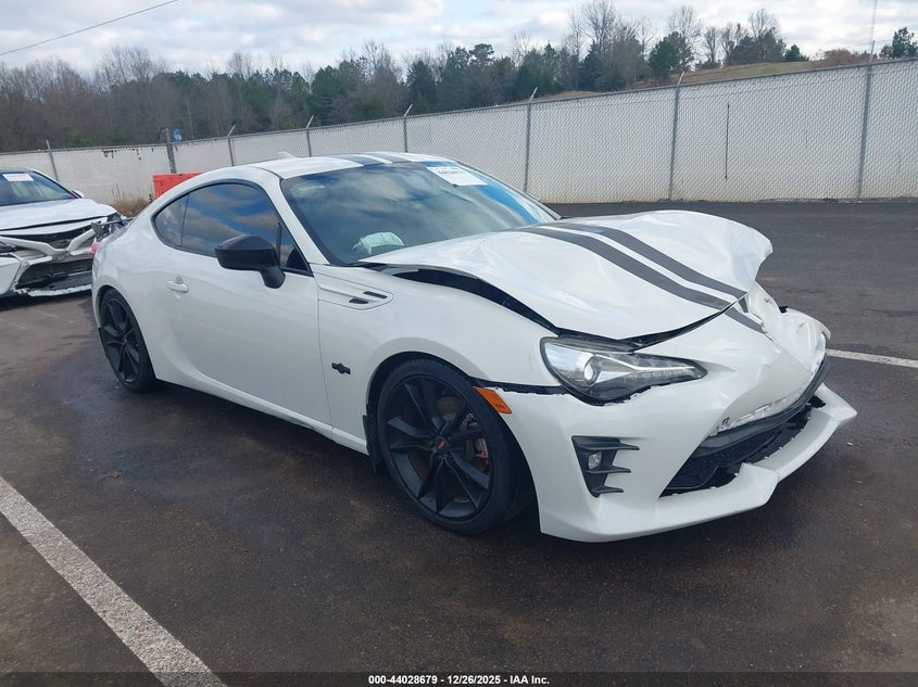 JF1ZNAA1XH8707776 2017 Toyota 86 860 Special Edition auction photo 1