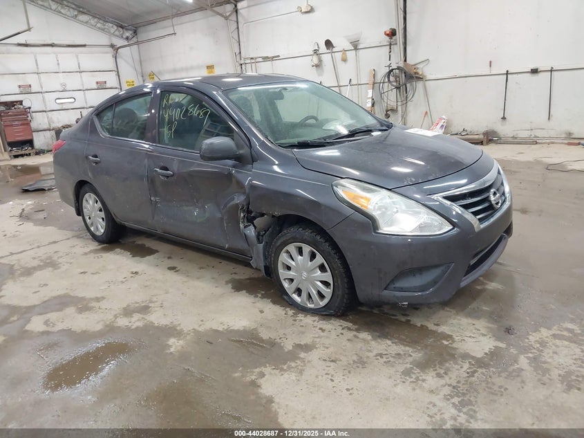 3N1CN7AP5FL867816 2015 Nissan Versa 1.6 S auction photo 1