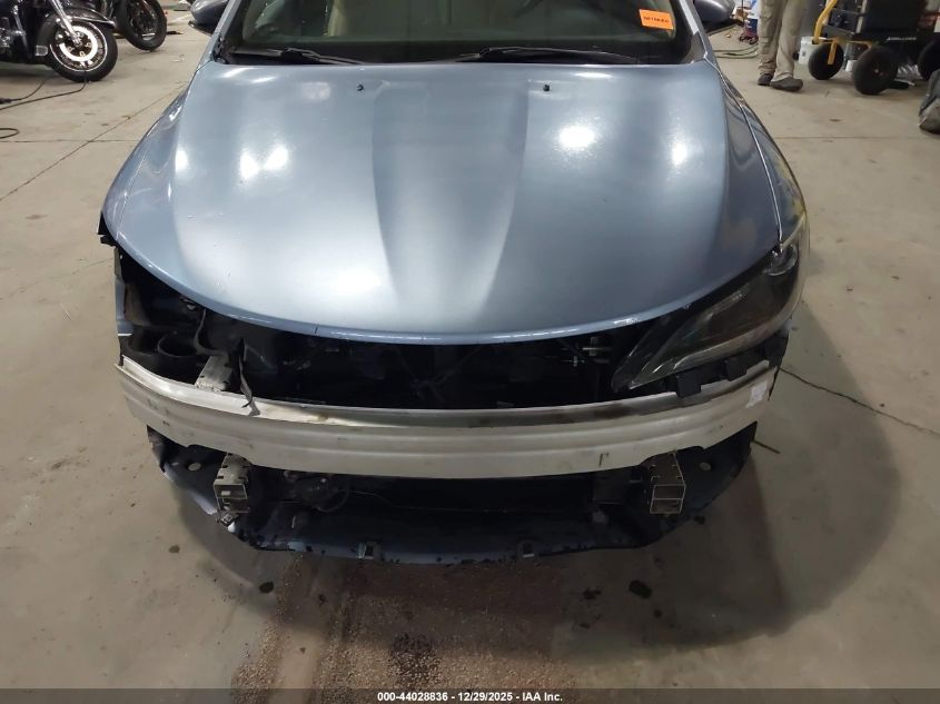 2015 Chrysler 200 C VIN: 1C3CCCCB9FN714390 Lot: 44028836