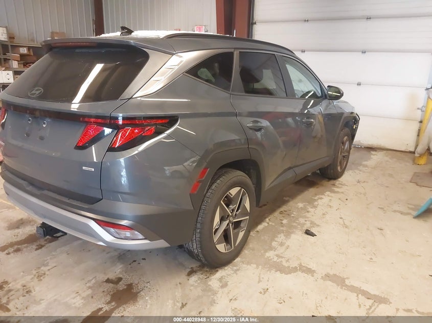 2025 Hyundai Tucson Sel