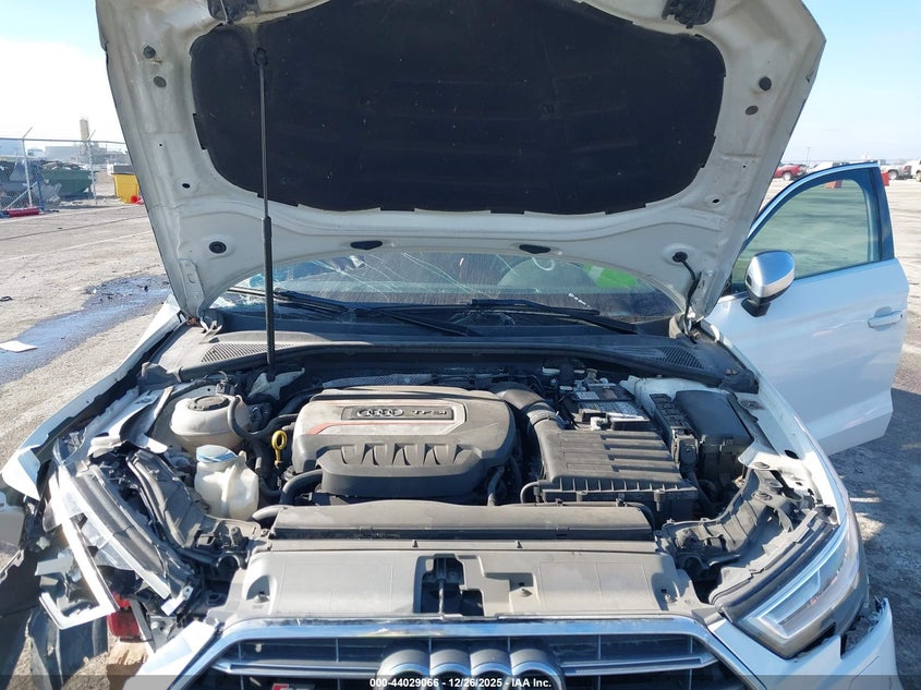 2019 Audi S3 2.0T Premium Plus VIN: WAUF1GFF8K1020339 Lot: 44029066