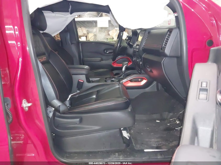 2023 Nissan Frontier Pro-4X 4X4