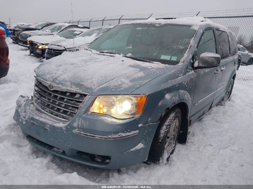 2008 Chrysler Town & Country Limited