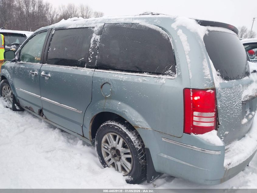2008 Chrysler Town & Country Limited