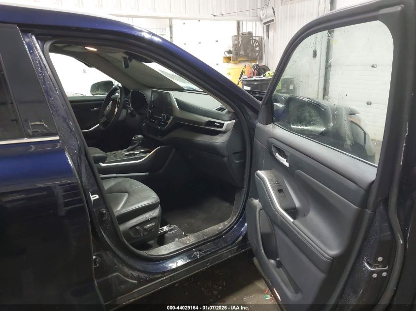 2024 Toyota Highlander - 5TDKDRBH3RS556365