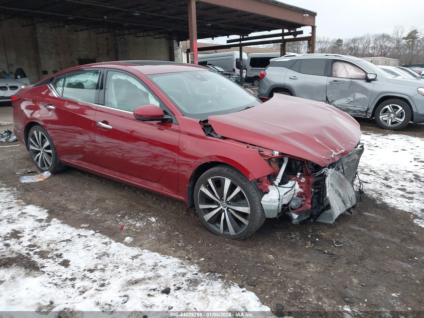 2020 Nissan Altima Platinum Fwd