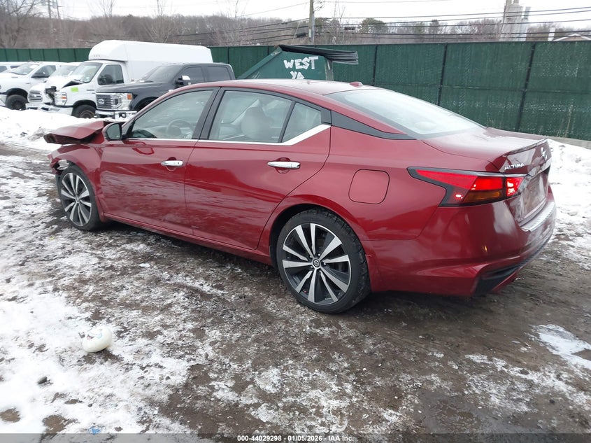 2020 Nissan Altima Platinum Fwd