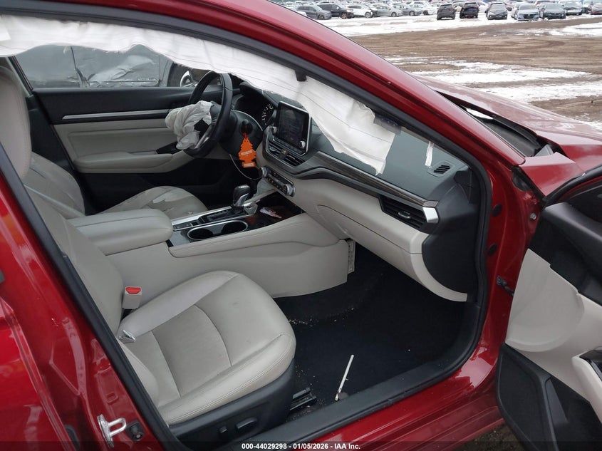 2020 Nissan Altima Platinum Fwd